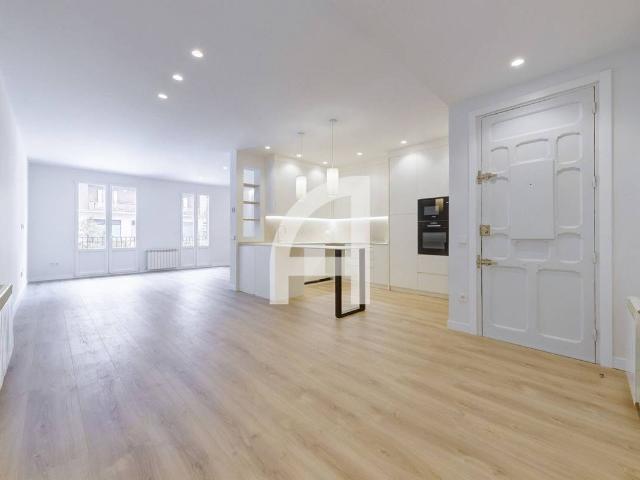Piso en Venta en Goya