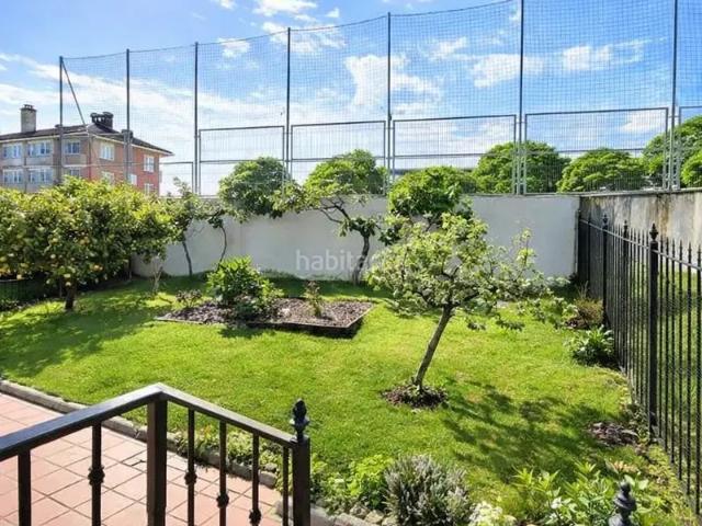 Piso en venta en Gozón, Luanco Aramar Antromero. Bajo con gran jardín y terraza 160 m2 en pleno centro de Luanco, con garaje y trastero. Pisos.