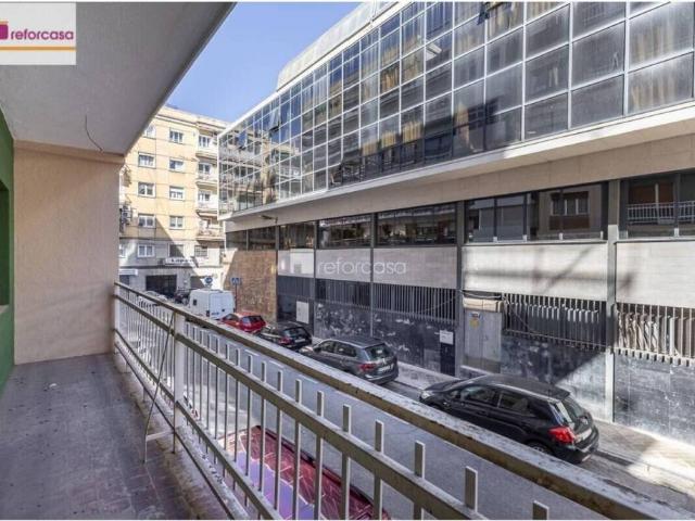 Piso en Venta en Granada