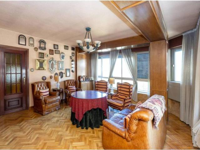 Piso en Venta en Granada