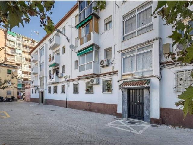 Piso en Venta en Granada