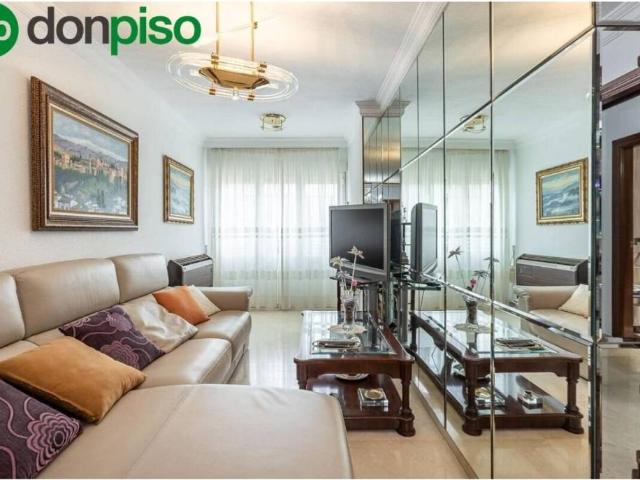 Piso en Venta en Granada