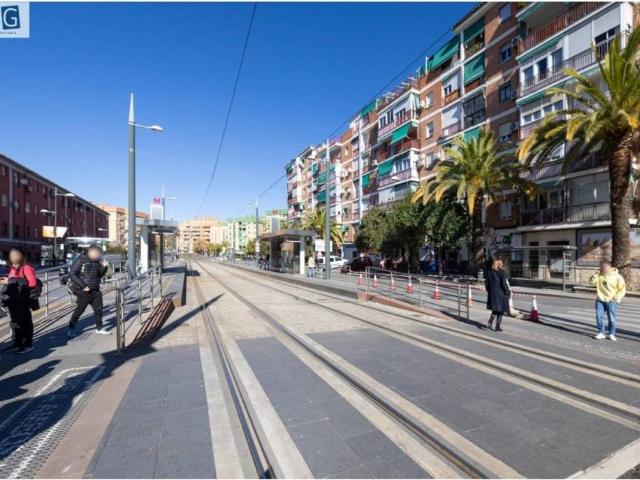 Piso en Venta en Granada