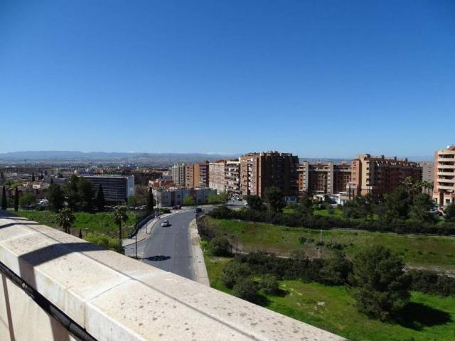 Piso en Venta en Granada