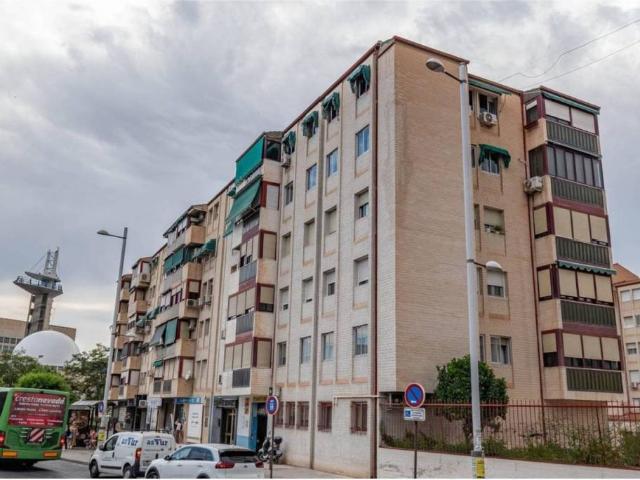 Piso en Venta en Granada