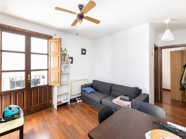 Piso en Venta en Granada