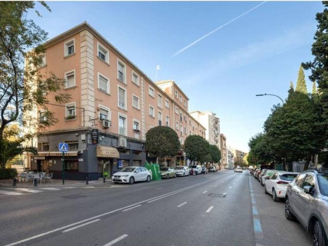 Piso en Venta en Granada