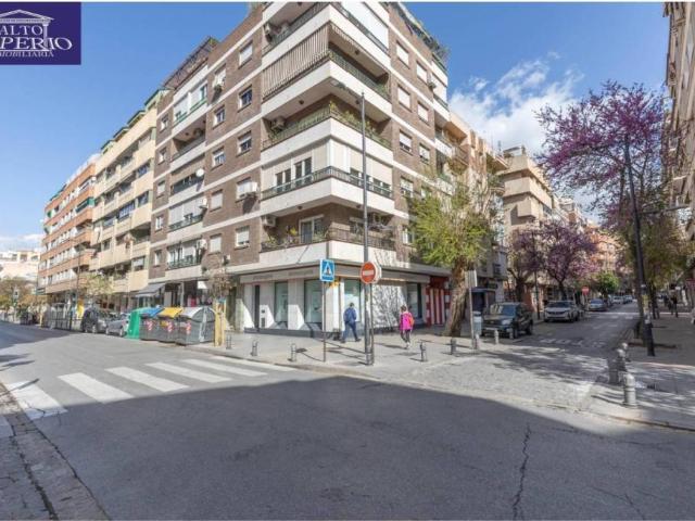 Piso en Venta en Granada
