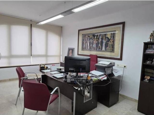 Piso en Venta en Granada