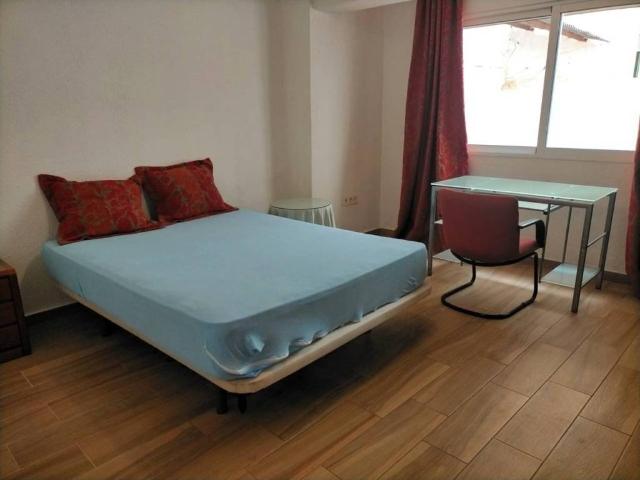 Piso en Venta en Granada