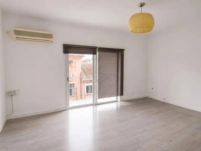 Piso en Venta en Granada