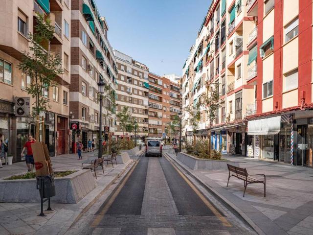 Piso en Venta en Granada