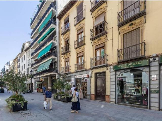 Piso en Venta en Granada