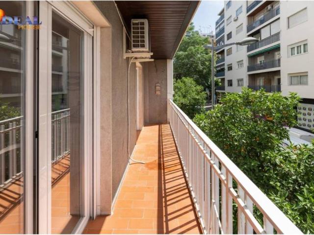 Piso en Venta en Granada