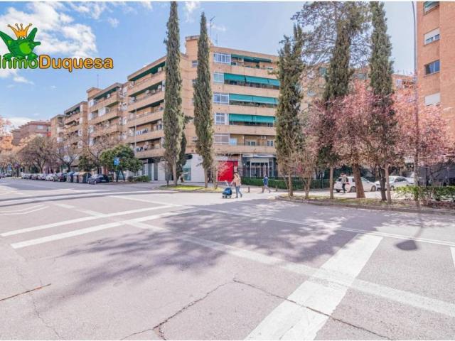 Piso en Venta en Granada