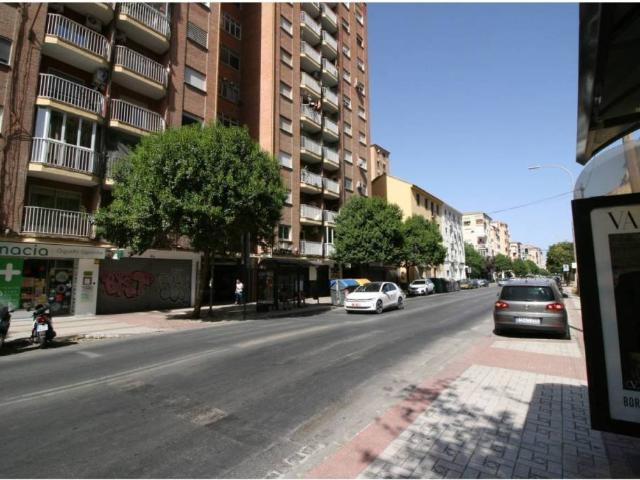 Piso en Venta en Granada