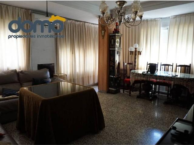 Piso en Venta en Granada