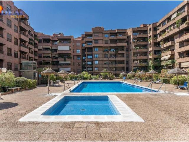 Piso en Venta en Granada