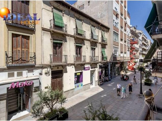 Piso en Venta en Granada
