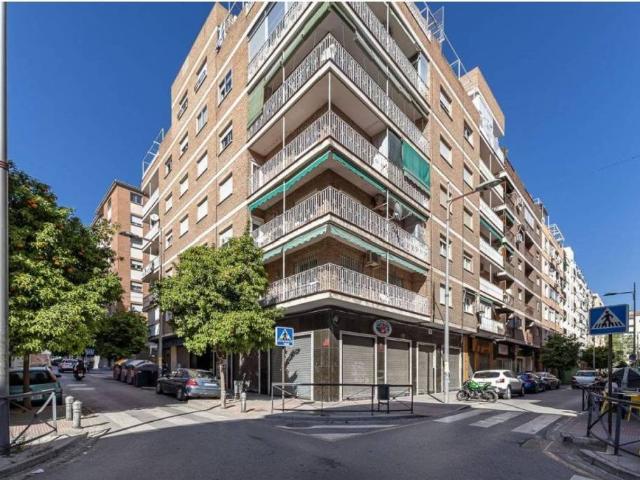 Piso en Venta en Granada