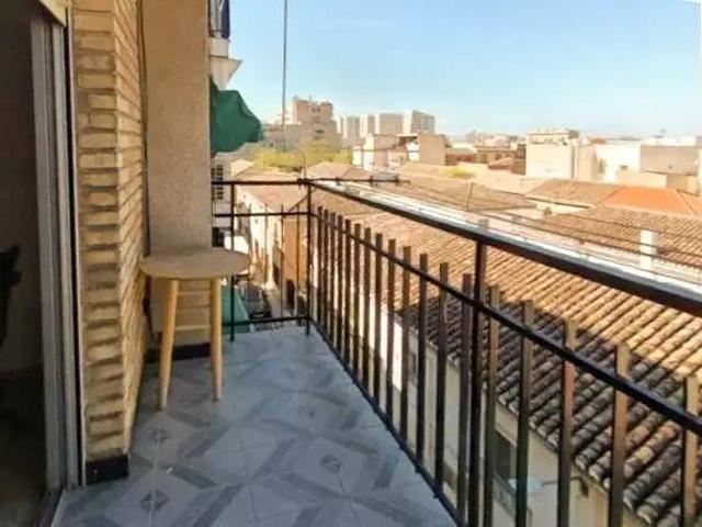 Piso en Venta en Granada