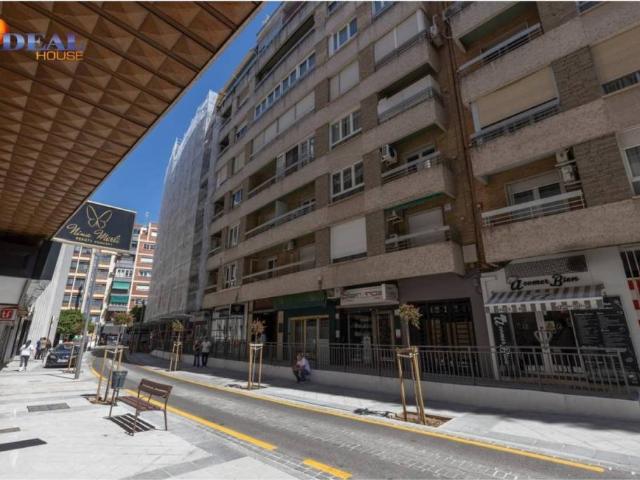 Piso en Venta en Granada