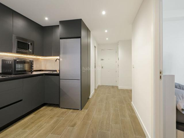 Piso en venta en Granada, Camino de Ronda. Apartamento reformado en ubicación privilegiada. Pisos.