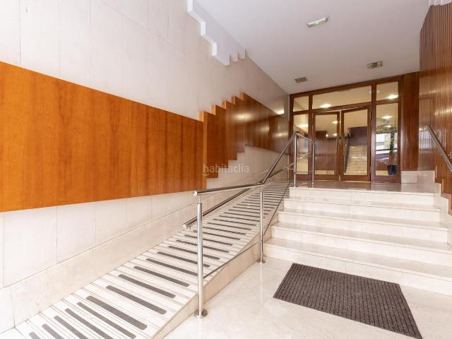 Piso en venta en Granada, Camino de Ronda. GRAN Piso en pleno centro de Granada con 2 plazas de garaje y trastero!. Pisos.