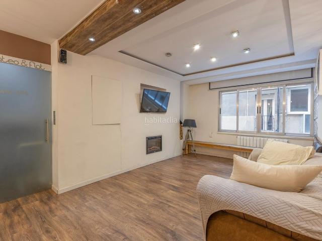 Piso en venta en Granada, Camino de Ronda. Piso reformado junto recogidas. Pisos.