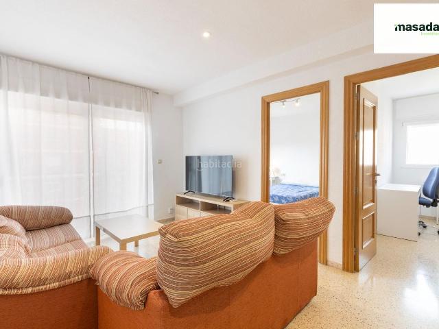 Piso en venta en Granada, Cartuja. Atractivo Piso en Granada Ideal para Familias e Inversores. Pisos.