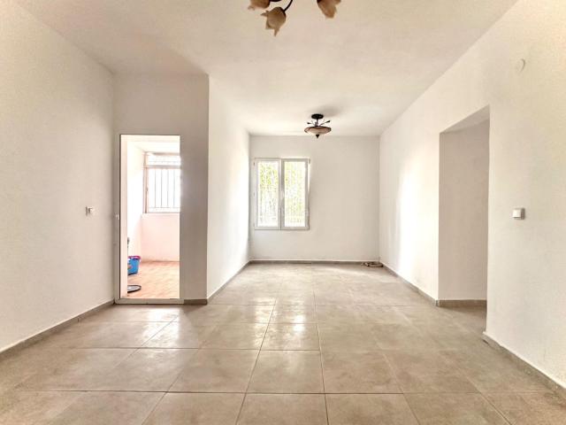 Piso en venta en Granada, Casería de Montijo. Acogedor Piso Reformado en Casería de Montijo. Pisos.