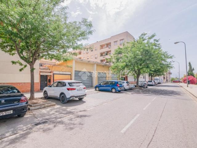 Piso en venta en Granada, Almanjáyar. Piso en venta en Granada. Pisos.