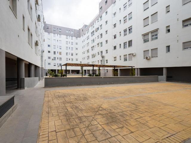 Piso en venta en Granada, Av. F. Garcia Lorca Nueva Estación Autobuses. Piso en zona Parque Almunia. Alquiler opcion compra. Pisos.