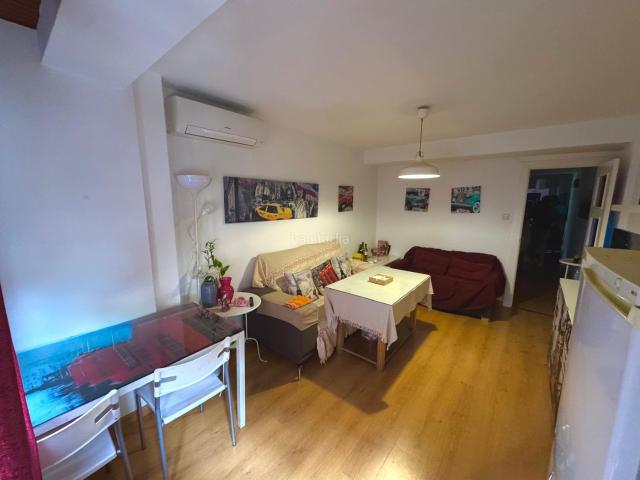 Piso en venta en Granada, Barrio de Zaidín. AMPLIO PISO ZAIDIN. Pisos.