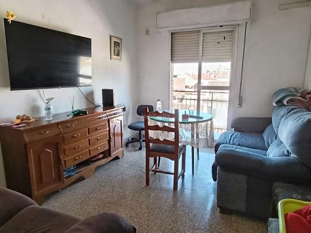 Piso en venta en Granada, Barrio de Zaidín. MAGNIFICO PISO JUNTO A LA AVENIDA DE DILAR. Pisos.