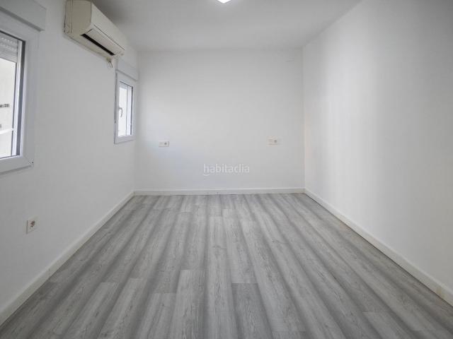 Piso en venta en Granada, Barrio de Zaidín. PISO EN EL ZAIDIN, IDEAL PARA INVERSIÓN. Pisos.