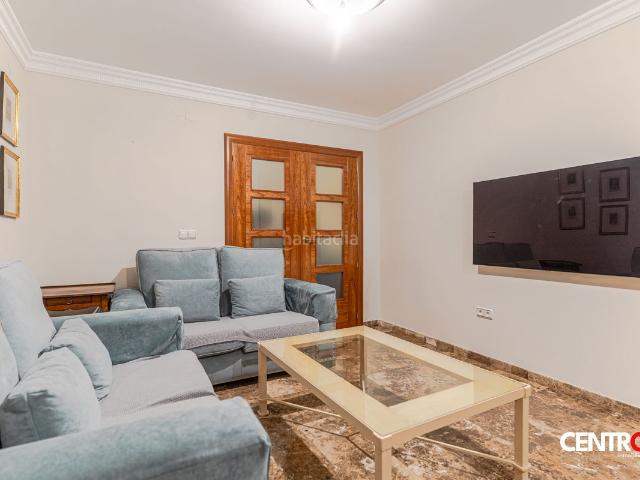 Piso en venta en Granada, Barrio de Zaidín. Piso en Parque de las Infantas, Granada. Pisos.