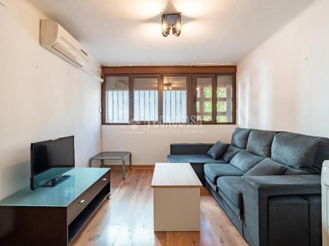 Piso en venta en Granada, Barrio de Zaidín. Piso en venta en Granada. Pisos.