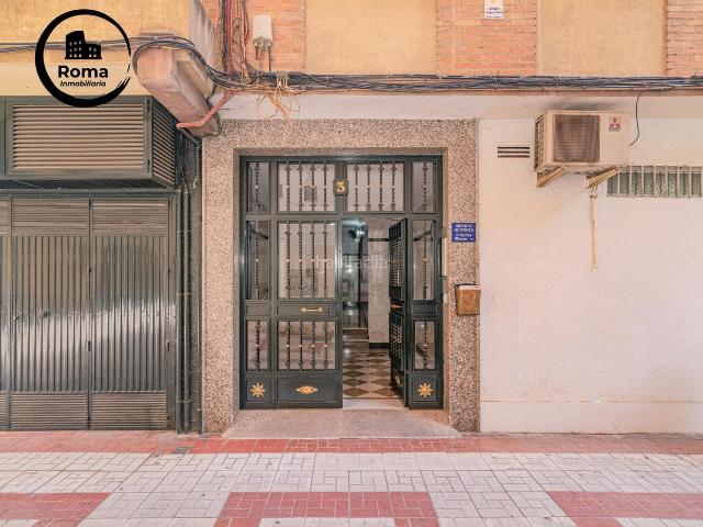 Piso en venta en Granada, Barrio de Zaidín. Piso en Zaidín Vergeles. Pisos.