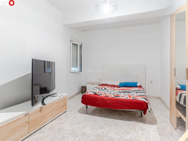 Piso en venta en Granada, Fígares. Piso en Alhamar. Pisos.