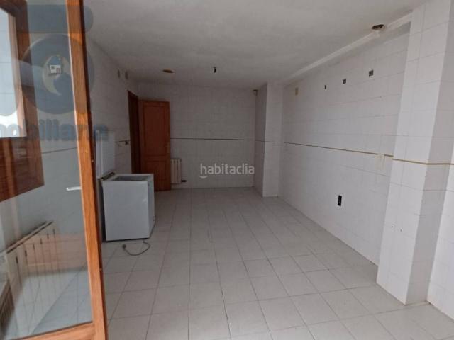 Piso en venta en Granada, Fígares. Piso en venta en FigaresSan Antón18005. Pisos.