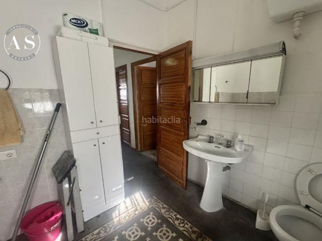 Piso en venta en Granada, Fígares. Piso junto a cervezas Alhambra. Pisos.