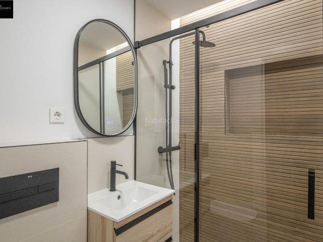 Piso en venta en Granada, Fígares. Piso reformado con cochera junto Recogidas. Pisos.