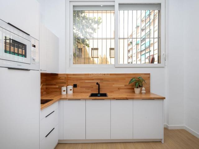 Piso en venta en Granada, La Cruz. VIVIENDA A ESTRENAR. Pisos.