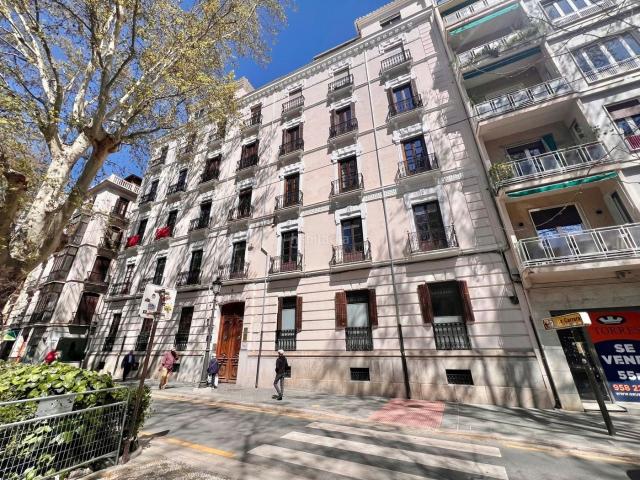 Piso en venta en Granada, San Matías Realejo. MAGNÍFICA VIVIENDA EN EL CENTRO. Pisos.