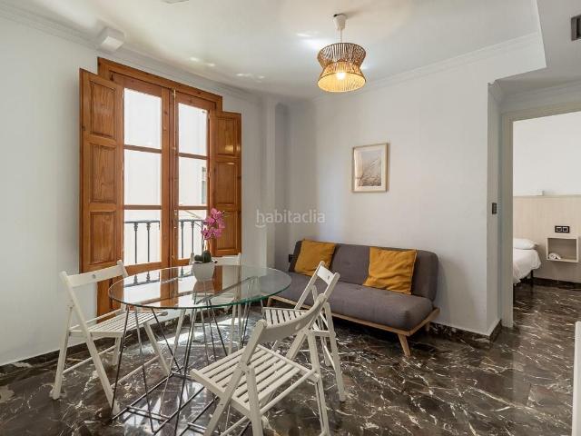 Piso en venta en Granada, San Matías Realejo. SE VENDE ESPECTACULAR PISO EXTERIOR CON LICENCIA TURISTICA EN CALLE NAVAS_GRANADA CENTRO. Pisos.
