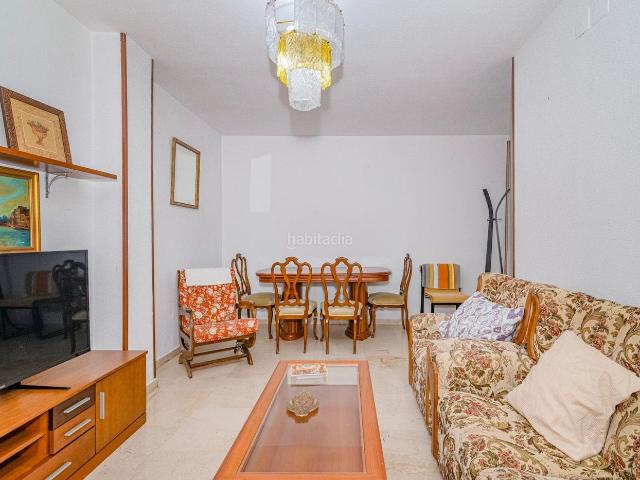 Piso en venta en Granada, San Francisco Javier. PISO EN ZONA TRAUMATOLOGÍA!. Pisos.