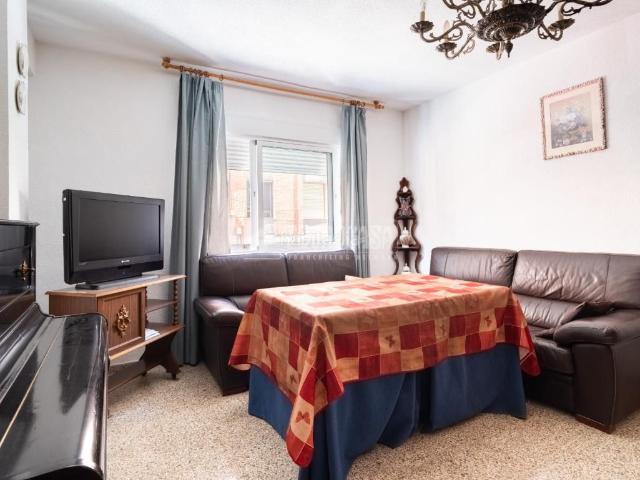 Piso en venta en Granada, Pajaritos. Piso en venta en Granada. Pisos.