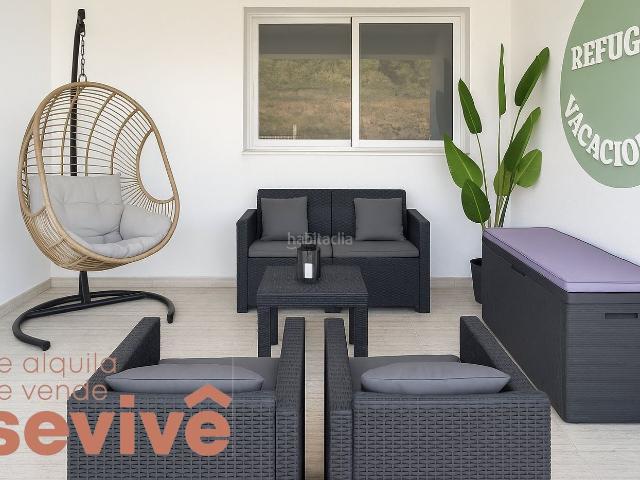Piso en venta en Granadilla de Abona, Granadilla de Abona ciudad. Bajo en venta en Granadilla de Abona Terraza privativa y garaje opcional Vivienda práctica, accesible y con espacio exterior prop.