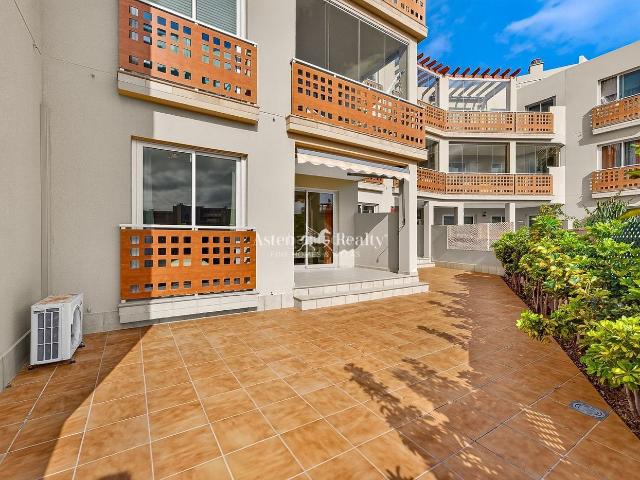 Piso en venta en Granadilla de Abona, Los Abrigos. en El Medano. Pisos Granadilla de.